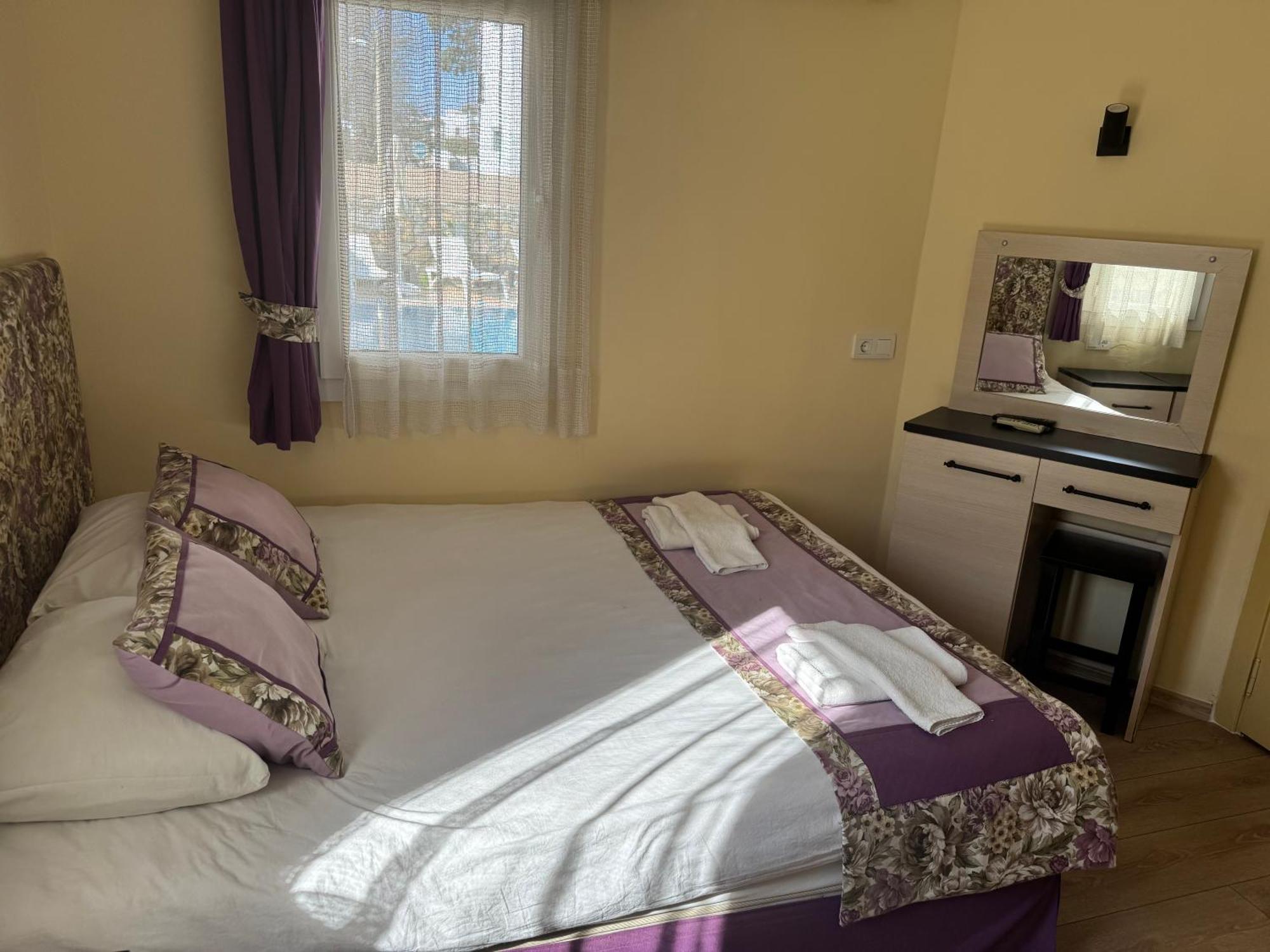 Canna Garden Hotel - Adult Only Гюмбет Екстер'єр фото